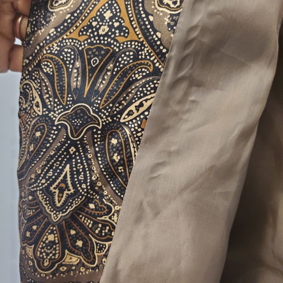 Vintage long sleeve silk jacket - Picture 5 of 7